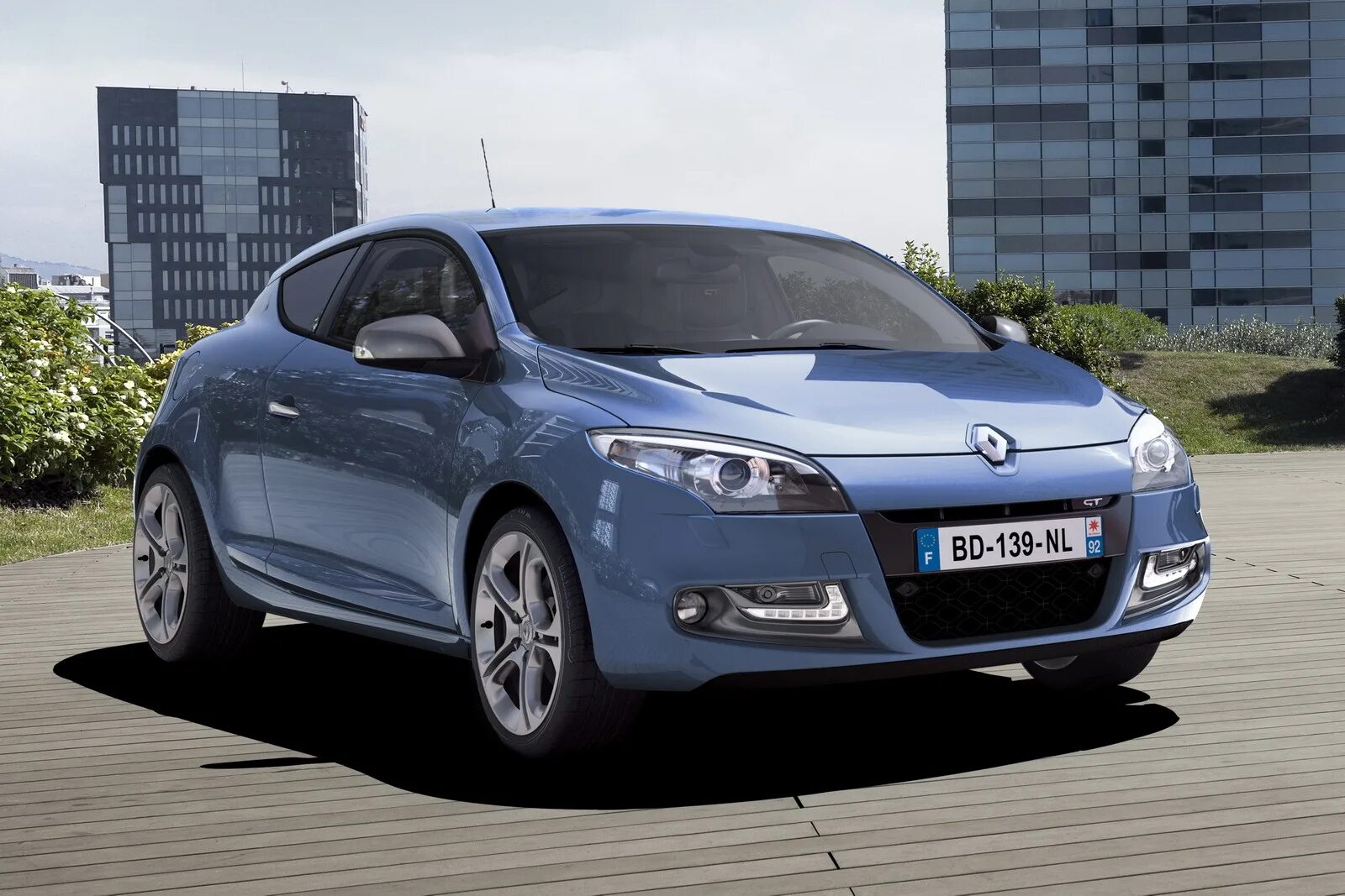 Megane fluence. Renault Megane 3. Renault Megane 3 2012. Renault Megane Coupe 2012. Renault Megane 3 Coupe.