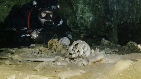 Под водой нашли