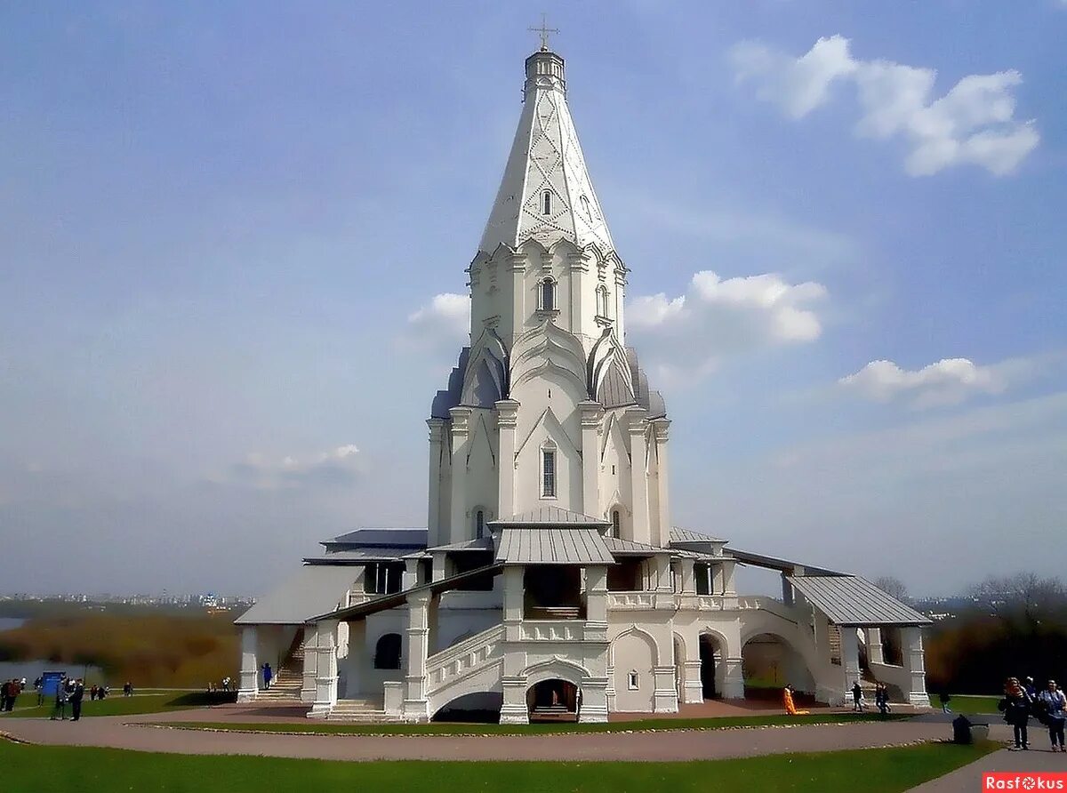 Храм в коломенском архитектор. Церковь вознесения в коломенском 1532. шатровый храм вознесения в коломенском. [hffv dpjytctybz d rjkjvytcrhjv. церковь вознесения в коломенском шатровый стиль.