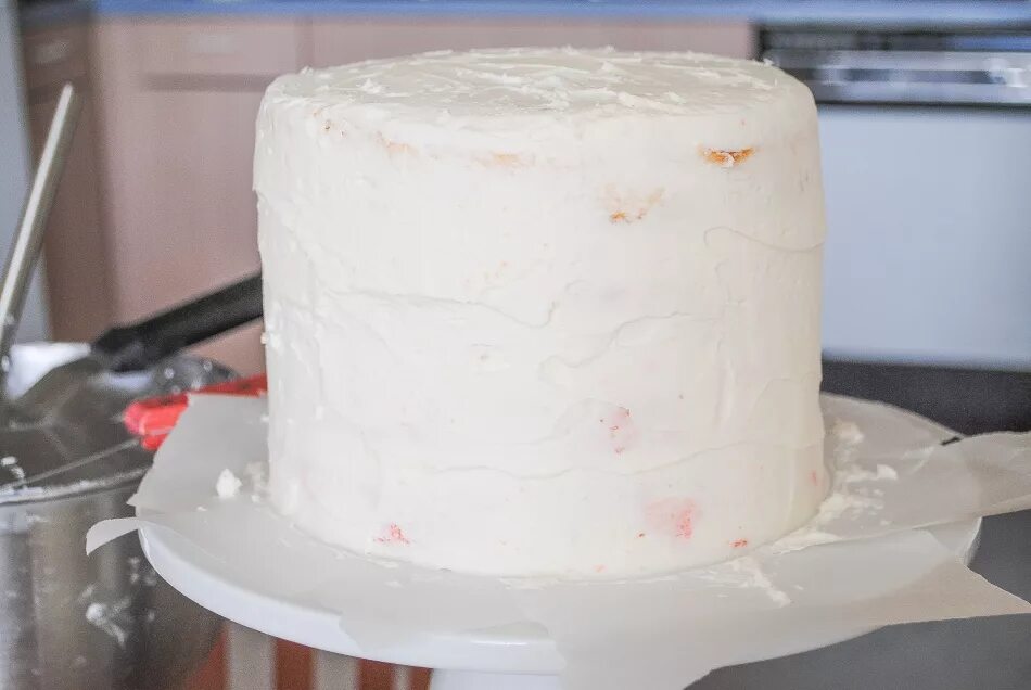 Крем чиз для обмазки торта. Крем для выравнивания торта. Выровненный торт. Черновой крем для торта. Идеальное выравнивание торта