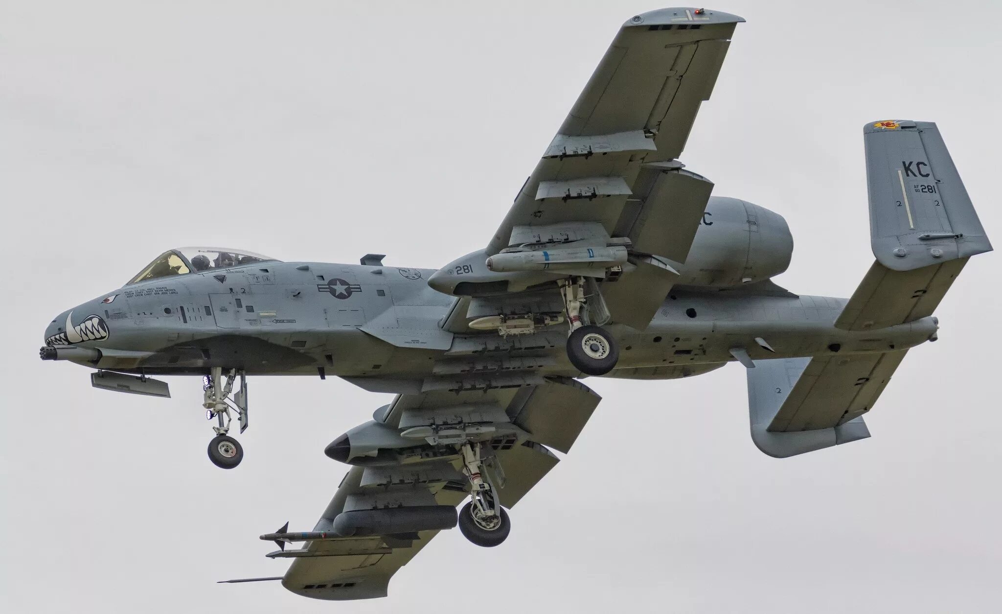 A-10c Thunderbolt II. Штурмовик a-10c Thunderbolt II. Fairchild Republic a-10c Thunderbolt II. A 10c Thunderbolt. 3a 10b 2