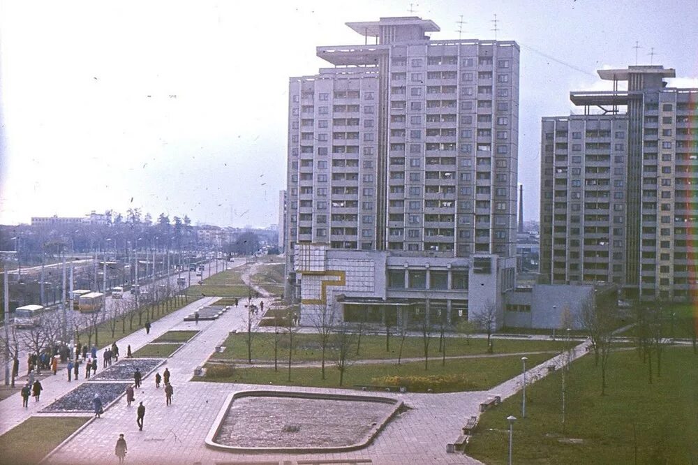 Минская 90. Ленинский проспект Минск СССР. Минск район Восток. Минск 80-е. Ленинский проспект Минск 1950.