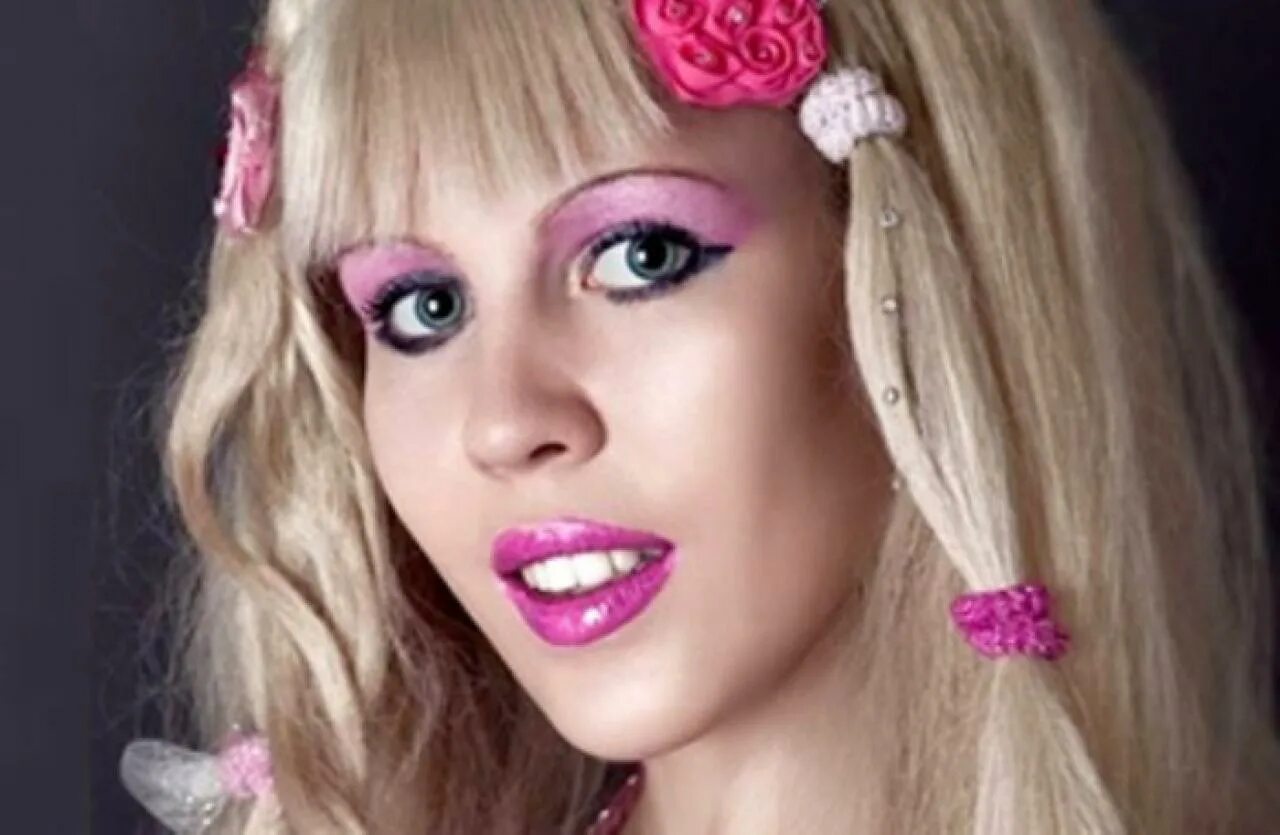 Мари краймбрери 2021. Фото мари м. Фамилия кукольной певицы мари. Мари краймбрери 2021. Фамилии для девочек кукол.