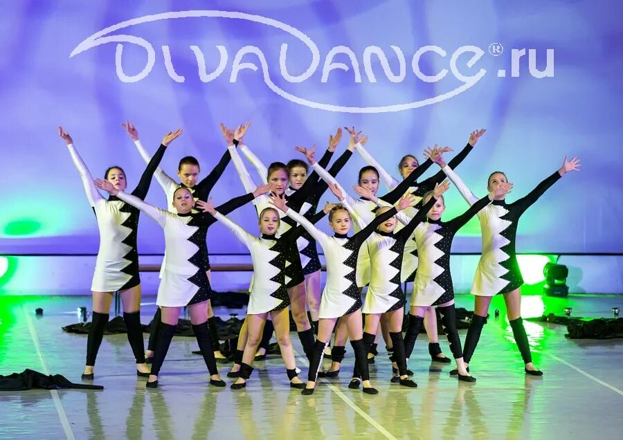 Студия танцев космо. Танцы спб концерт. Танцевальная студия дива спб. Diva dance танцевальная студия. Abc танцы спб.