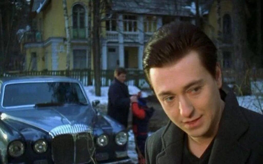 Сергей безруков саша белый. Белый из бригады актер. Саша белый 2021. Сергей безруков актер бригада. Бой с тенью фильм 2005 саша белый.