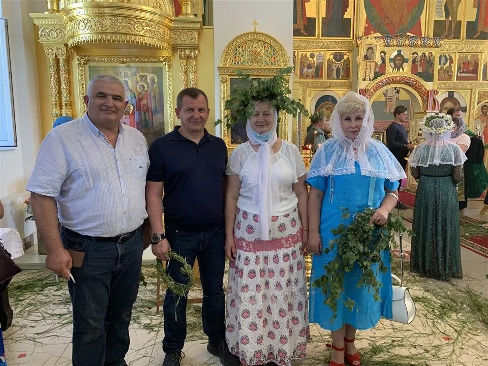 Троица в ловчиково 2024. Троица в ловчиково 2024. Ловчиково орловская область глазуновский. Ловчиково орловская область глазуновский. Ловчиково орловская область глазуновский.