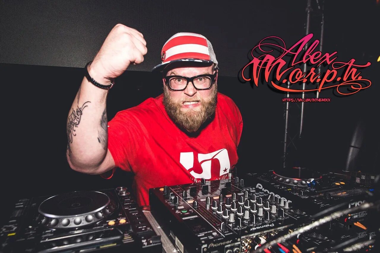 P. Alex morph википедия. O. O. Alex morph.