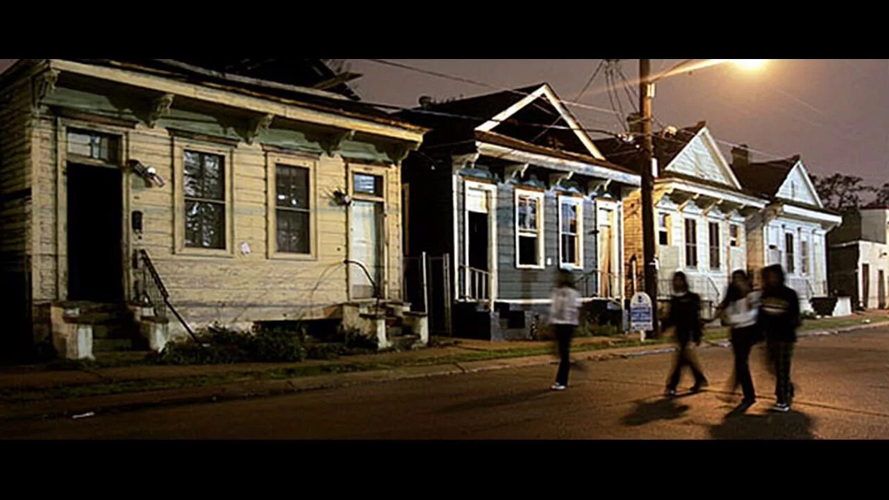 York - cry my name. The neighbourhood обложка. Neighbourhood city. Dangerous neighbourhood. Dangerous neighbourhood.