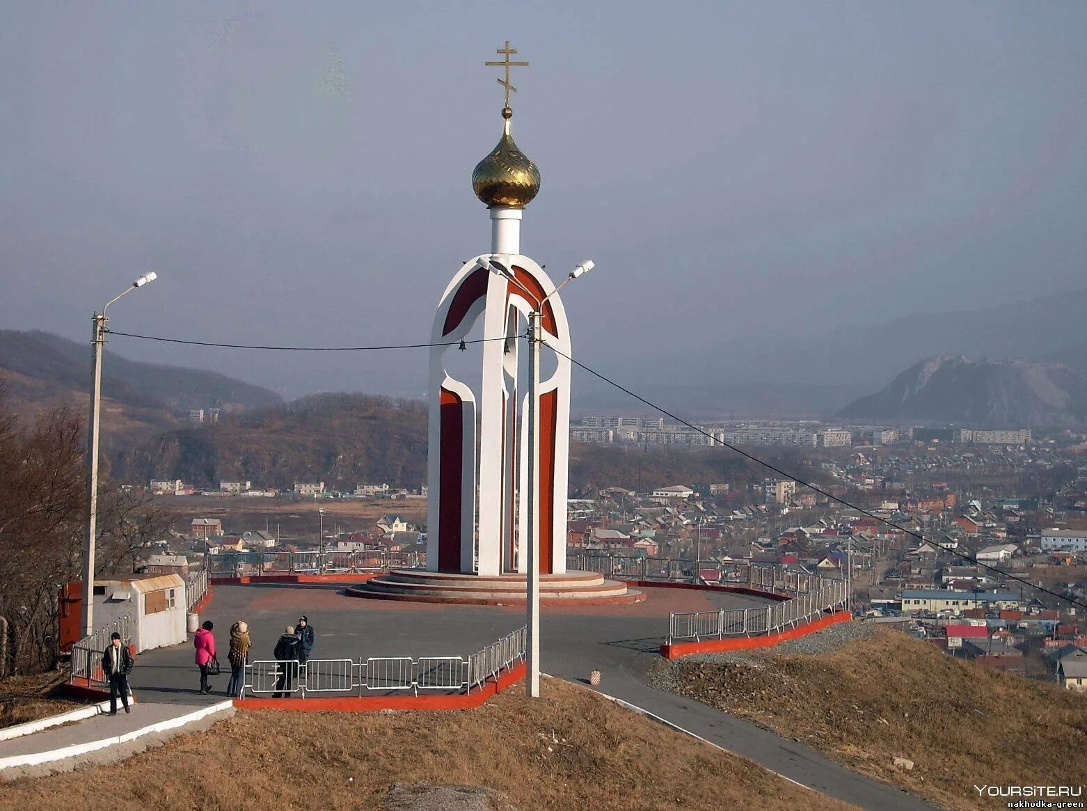 Город находка Приморский край. Сопка Лебединая находка. Памятники города находка Приморского края. Находка звонница на лебединой сопке. Г находка прим край