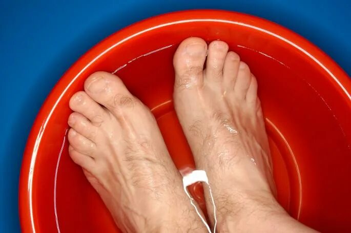 Пасть к ногам. Который прилипает ногами и руками. Foot Bath.