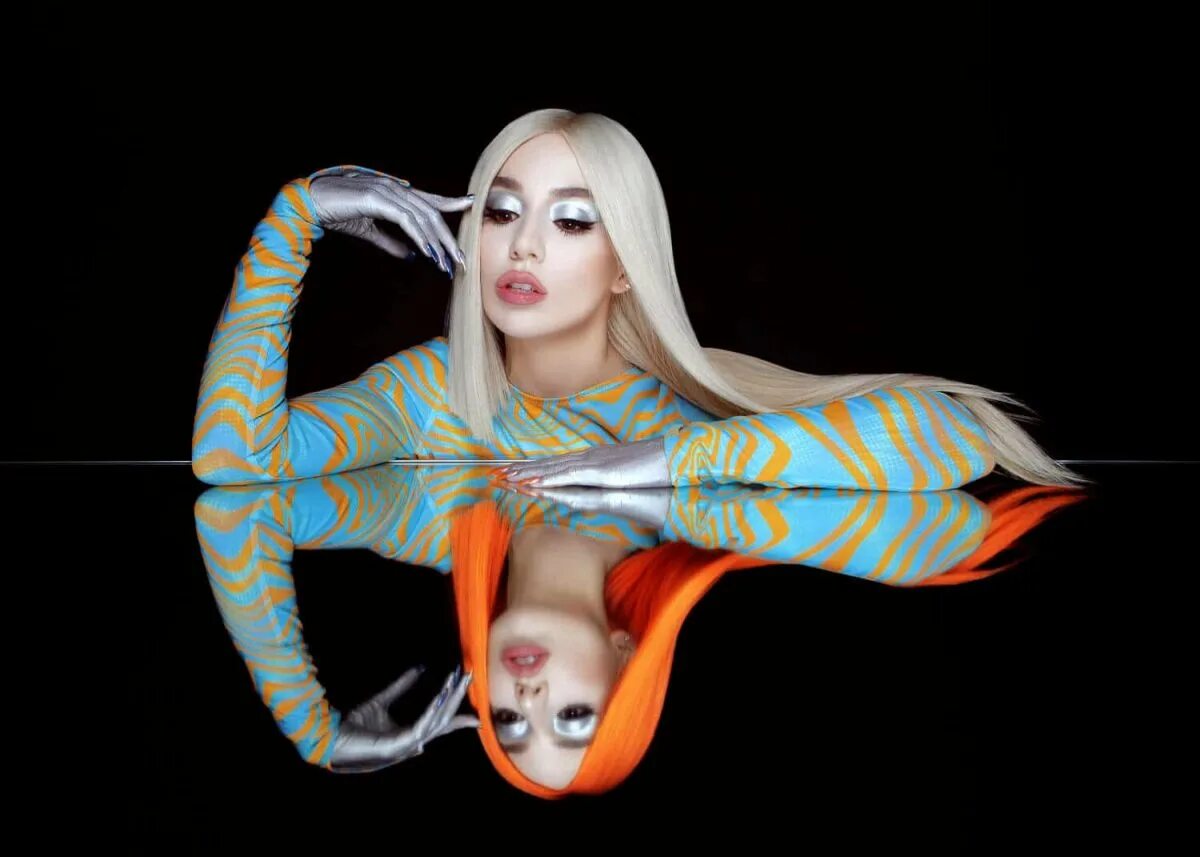 Эйва Макс. Эйва Макс Heaven Hell. Ava Max 2021. Певица ава Макс. Take you to hell ava