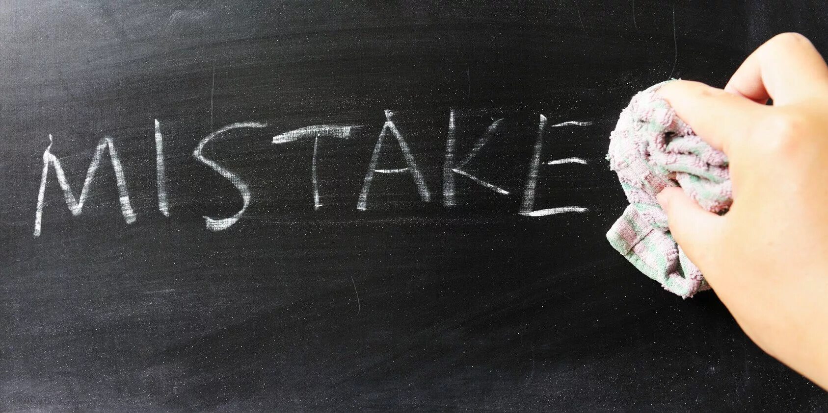 Correction of mistakes. Mistake на чёрном фоне. make a mistake. correct the mistakes.