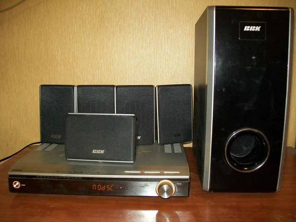 BBK dk1110si 5.1. BBK dk 1110 SL. BBK Home Theatre dk1110si. Домашний кинотеатр BBK 1515. Bbk home theatre