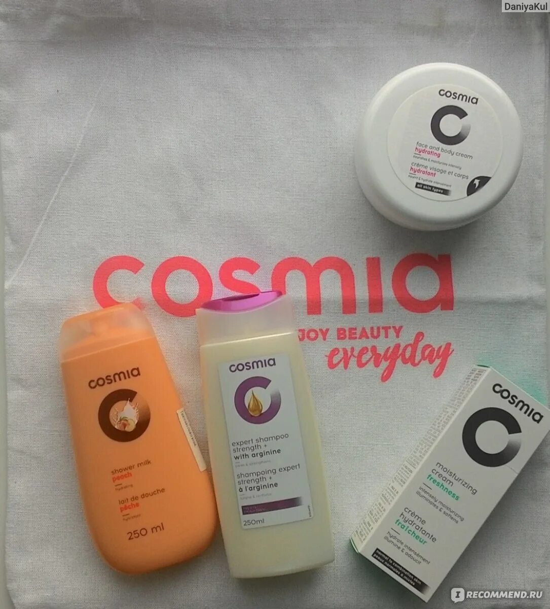 Cosmia. Cosmia косметика. ашан косметика cosmia. cosmia шампунь. cosmia резинки для волос.