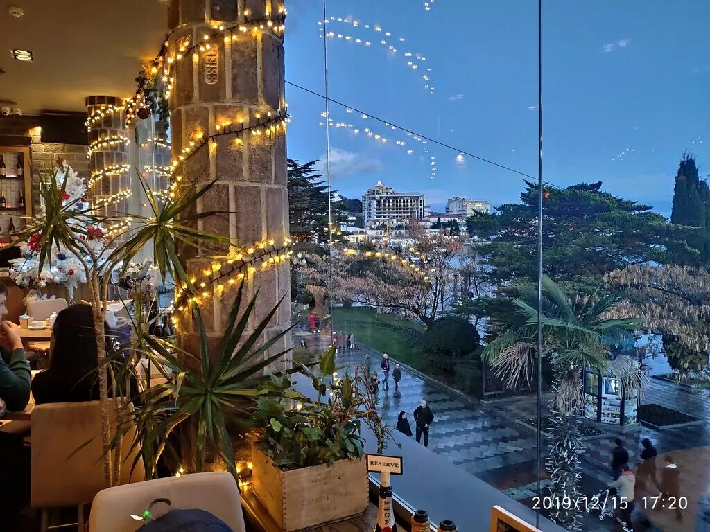 Панорамные рестораны ялты. Панорамные рестораны ялты. Ленина. Ялта ресторан ул. Кафе чайка ялта.