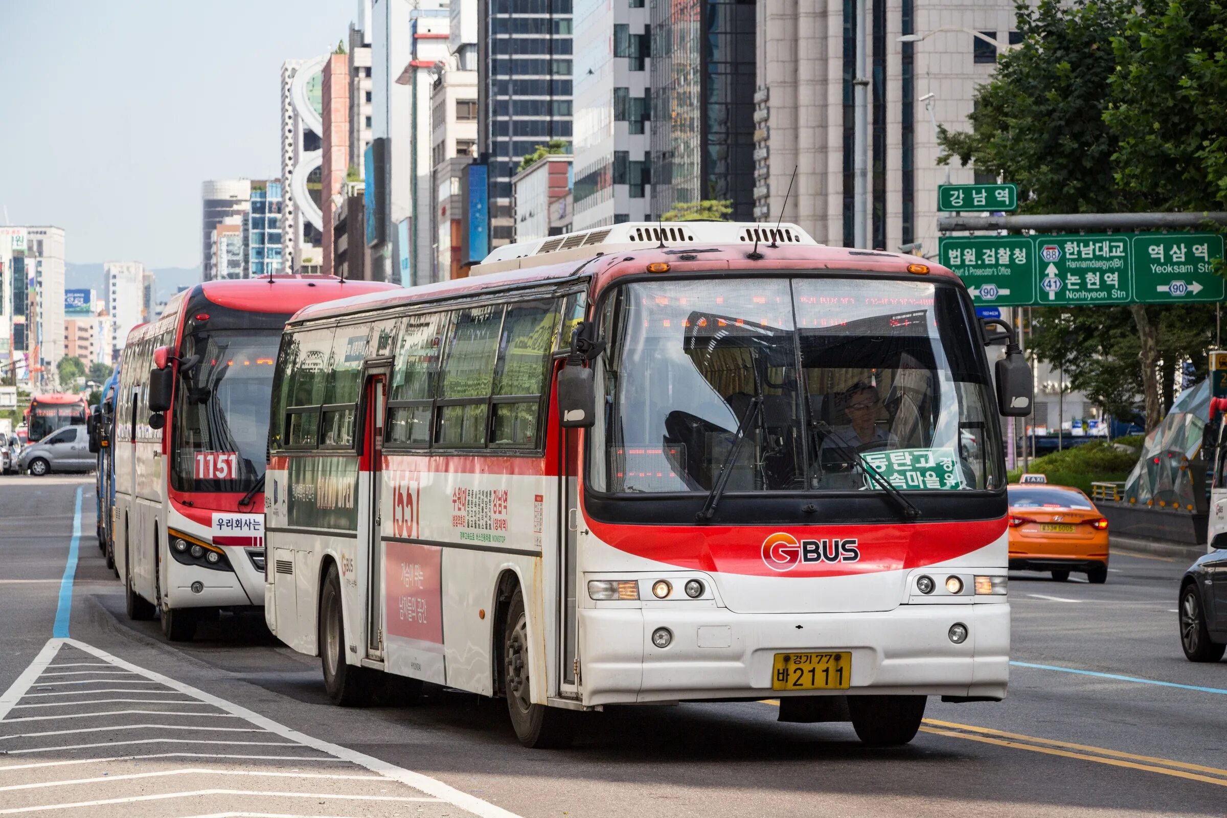 Автобус б сегодня. Daewoo bh116. Daewoo BH 116 места. Южная Корея Даевоо. Daewoo Bus.