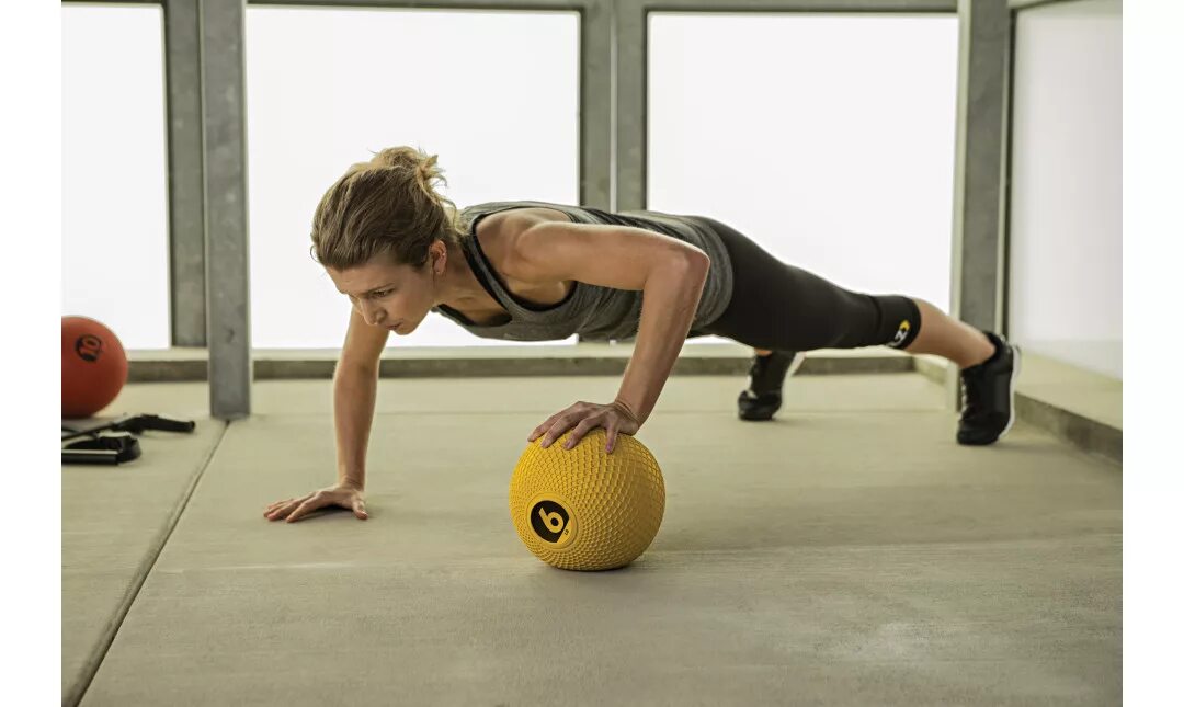 Упражнения на координацию с мячом. Упражнения на координацию с мячом. Комплекс общеразвивающих упражнений с теннисным мячом. Упражнения на координацию с мячом. Тренировка с теннисными мячами для тренировки ловкости.