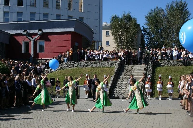 Сайт лицей железнодорожный. Лицей 36 ОАО РЖД. Осинники лицей 36 внутри. РЖД лицей 14 Иркутск. Лицей 36 ОАО РЖД выпускной.