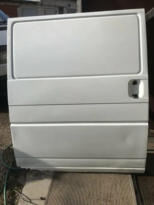 фольксваген транспортер задняя дверь.