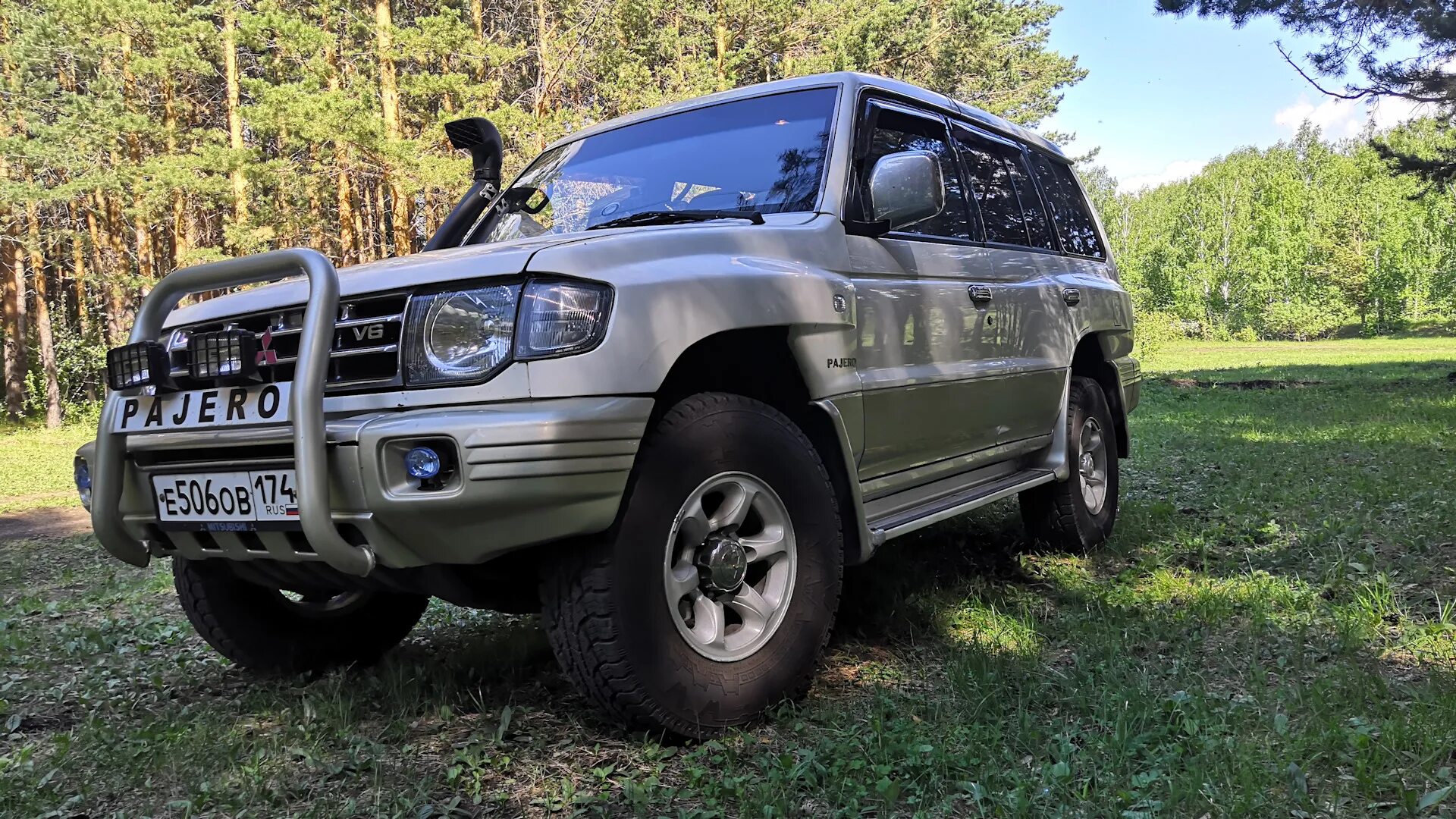 Дром приморский край паджеро. Mitsubishi Pajero 2. Мицубиси Паджеро 2 Терминатор. Паджеро 2 коротыш. Кузов Pajero 2.