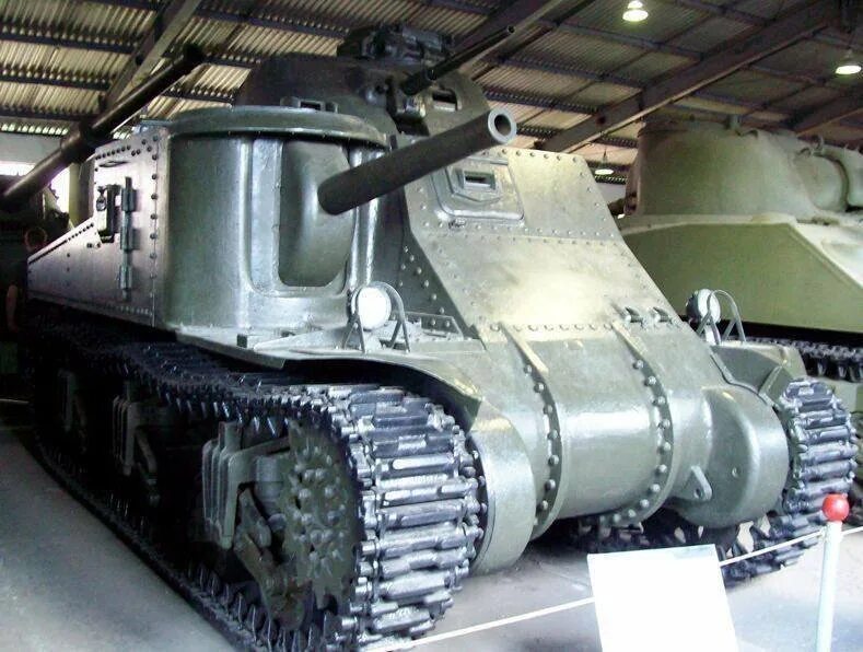 M3 Lee танк. Танк м3 Грант. Американский танк м3. M3 Grant Lee. Танк ли 3