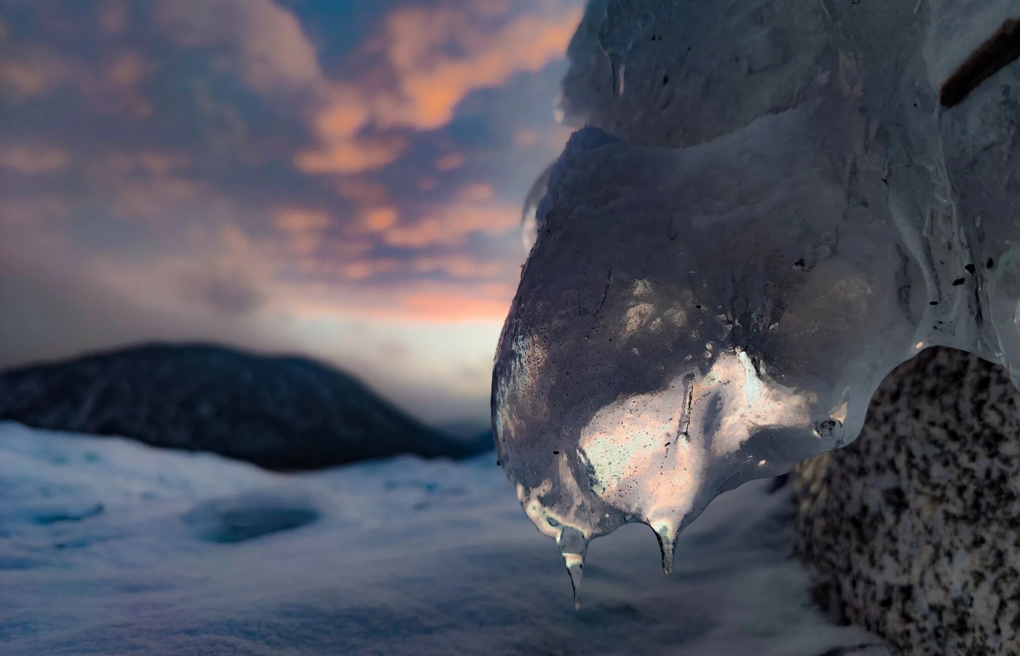 На стыке двух миров. Параллельные миры. Дорога в ад дорога в рай. Миры параллельной вселенной. Космический мост.