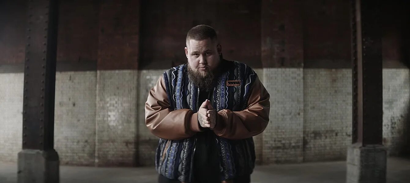 N bone man human. Human исполнитель rag'n'bone man. Human rag'n'bone. Rag'n'bone man. Ragnbone man human.