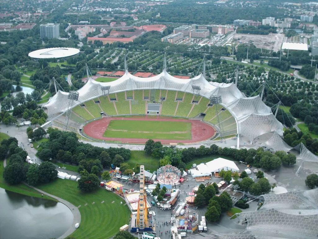 Olympic stadium. Стадион Олимпиаштадион Мюнхен. Олимпийский стадион в Мюнхене. Арх.Отто Фрай. Олимпийский стадион Мюнхен 1972. Олимпиаштадион - Мюнхен, Германия.