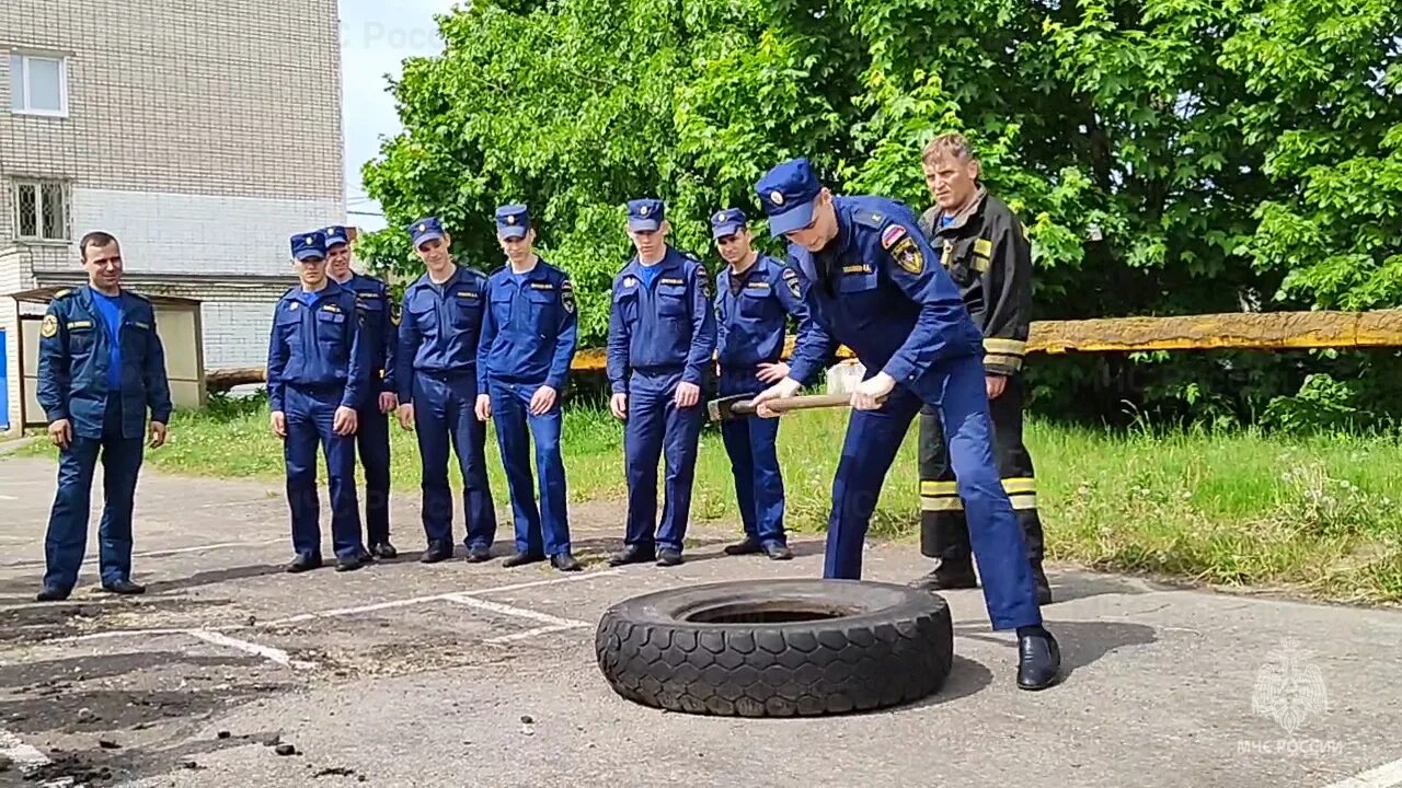 Пожарный МЧС. Пожарная часть МЧС. Поисково-спасательный отряд. Кадеты МЧС. Пожарное спасательное дело