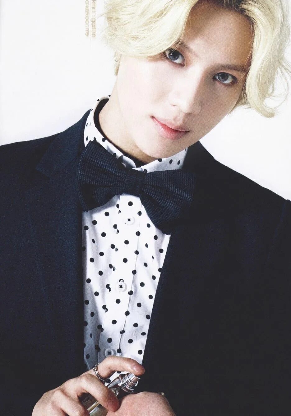 Шайни певец. Lee Taemin. Taemin SHINEE. Lee Taemin SHINEE. Ли Тэмин SHINEE.