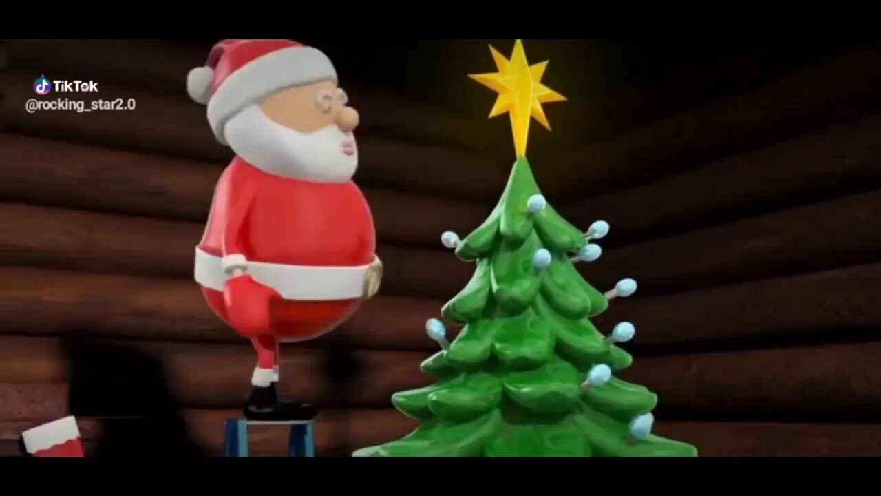 С новым годом видеоролики короткие. Прикольные видео с новым годом для ватсап. Со старым новым годом зайка. Новогодние ролики. Короткие ролики к новому году.