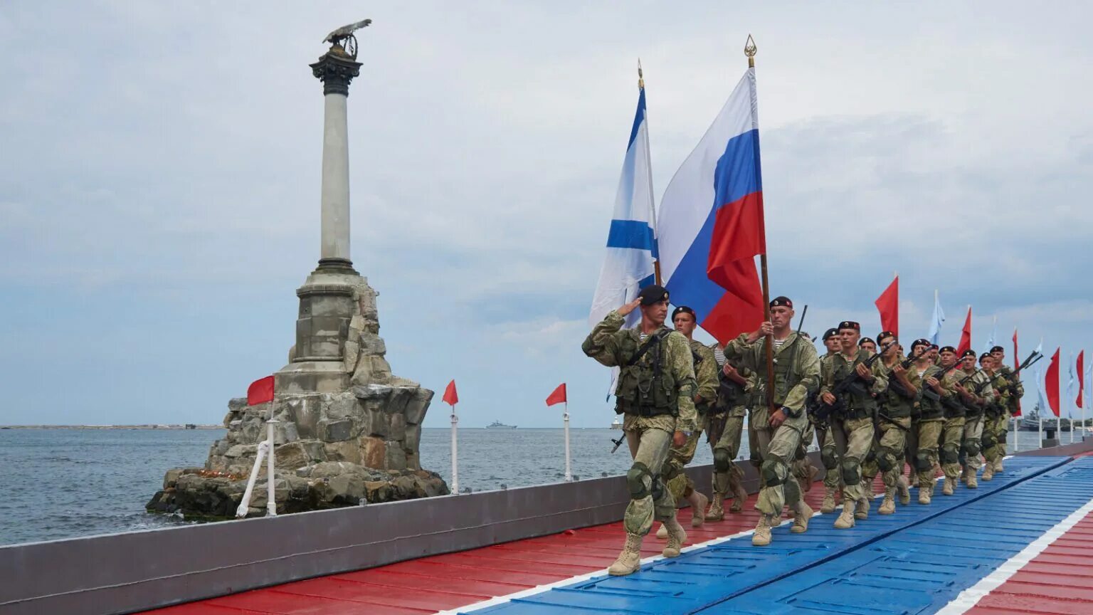 810-й бригаде морской пехоты из Севастополя исполнилось 55 лет - KP.RU
