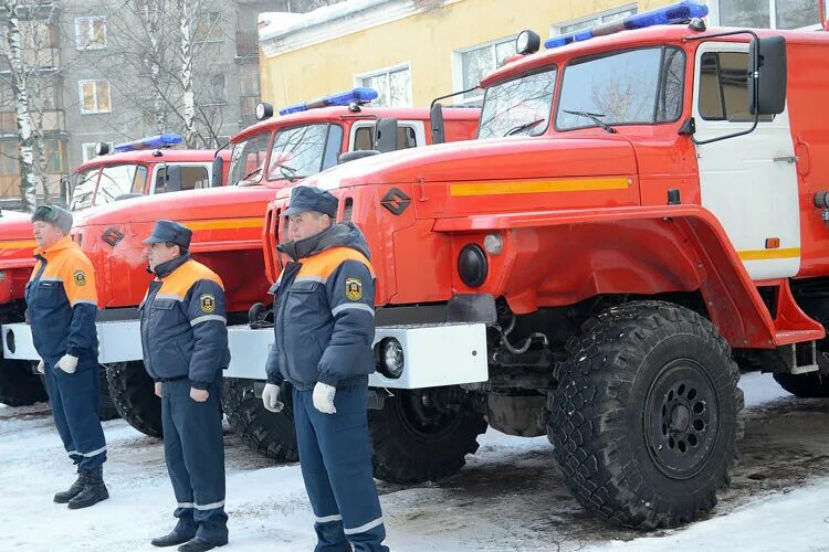 новая пожарная часть. пожарная служба волгоград. пожарные россии. областная противопожарная служба. акуленко алексей михайлович леноблпожспас.