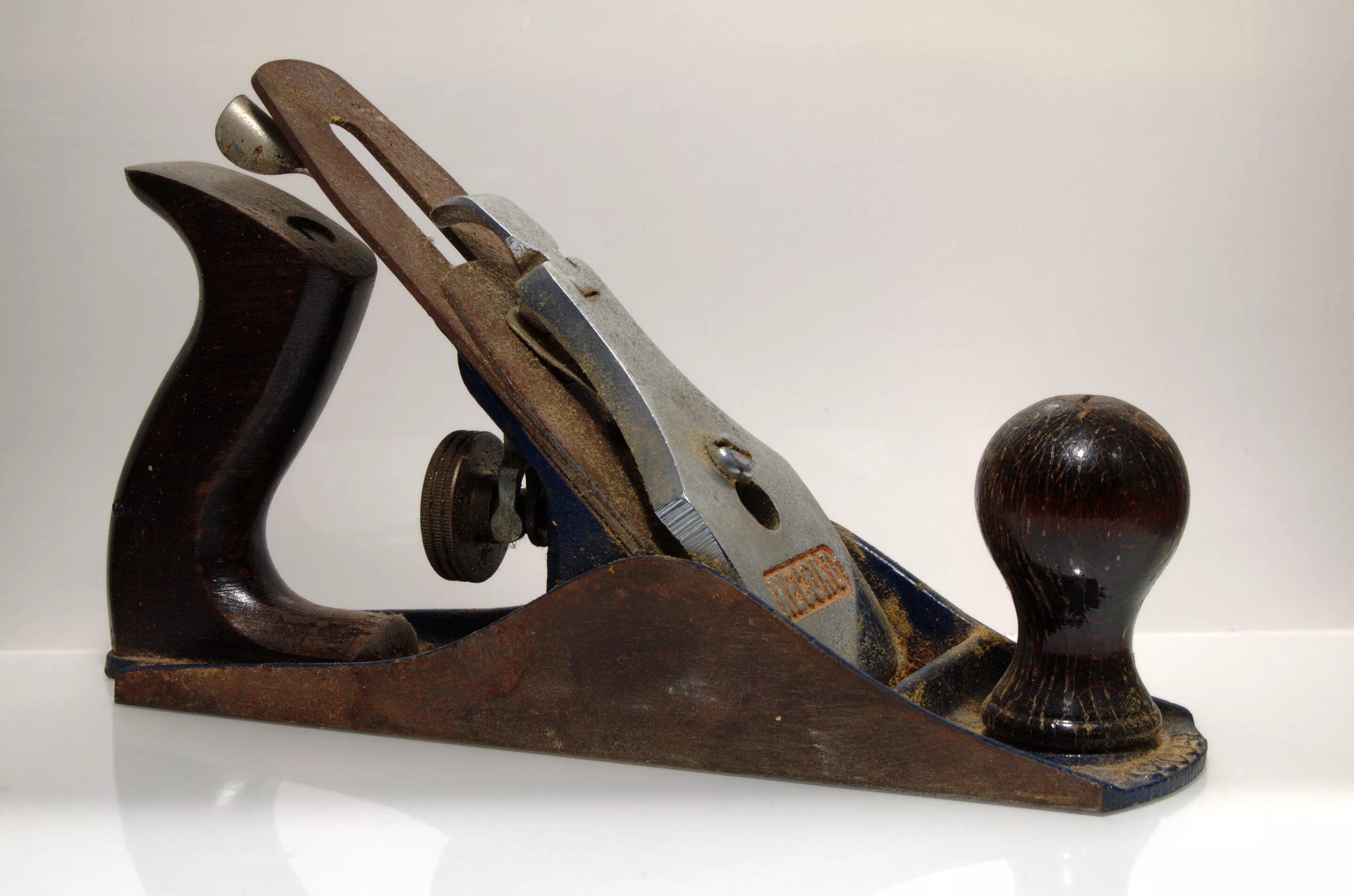 Инструменты для строгания. Рубанок ручной startul st4045. Рубанок сканворд. Рубанок отборник зубр. Рубанок щит.