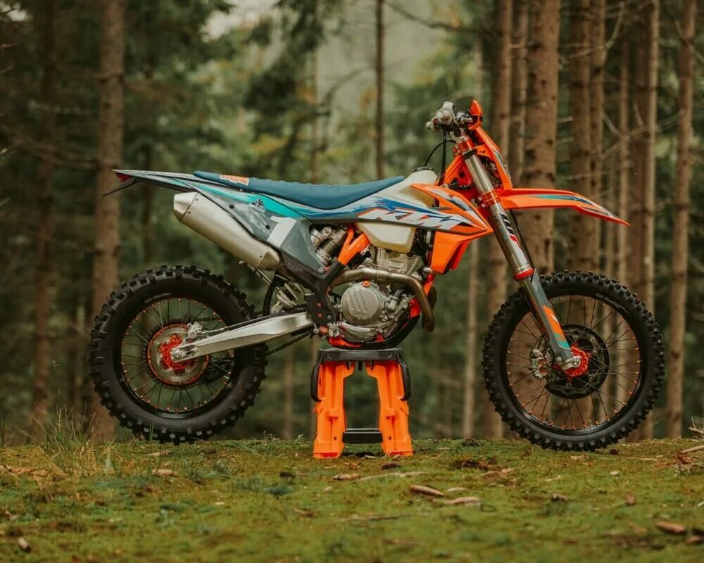 КТМ эндуро. КТМ 250 EXC F. KTM 350 EXC-F. КТМ 350 эндуро 2021.