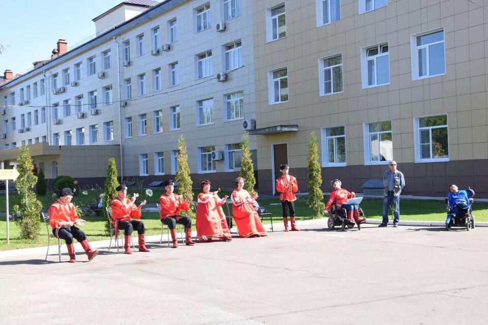 ГБУ СОЦИАЛЬНЫЙ ДОМ "ДАНКИ" официальный сайт / События недели / С 95 - летием, лю