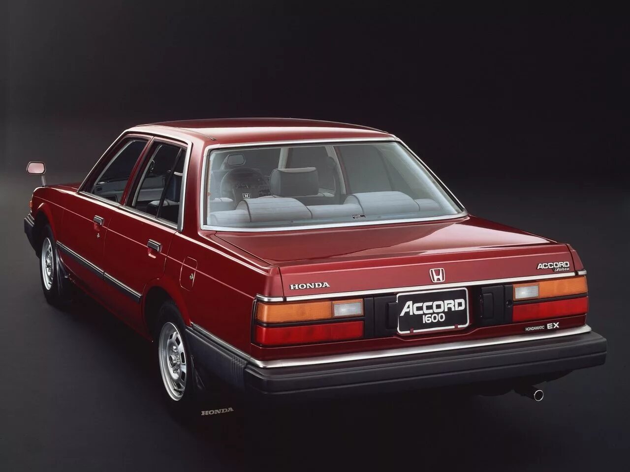 Honda accord 1976. Honda accord 1977. Honda accord 2 1985. Honda accord 2. Первый хонда аккорд.