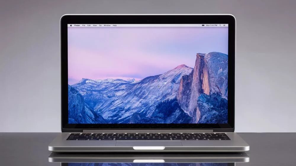 13 дюймовый экран. Apple MACBOOK Pro 13 early 2015. MACBOOK Pro Retina 2015. MACBOOK Pro 13 Retina 2015. Apple MACBOOK Pro 2015.