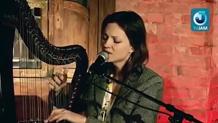 Калинка караоке. Мельница двери текст. Двери тамерлана текст. Мельница двери тамерлана текст. Аппликатура гитары.