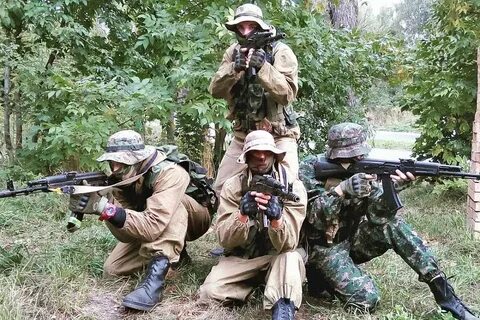 Военным путем