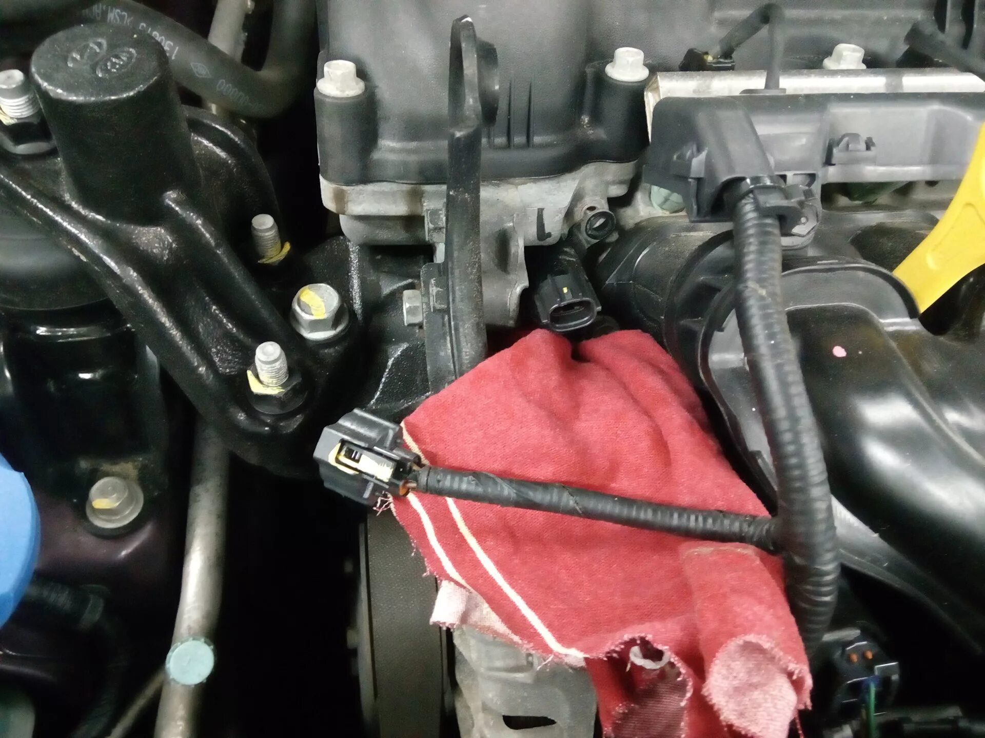 Датчик давления масла хендай солярис. Датчик давления масла хендай солярис 1. 6 артикул. Датчик давления масла хендай солярис. 6.