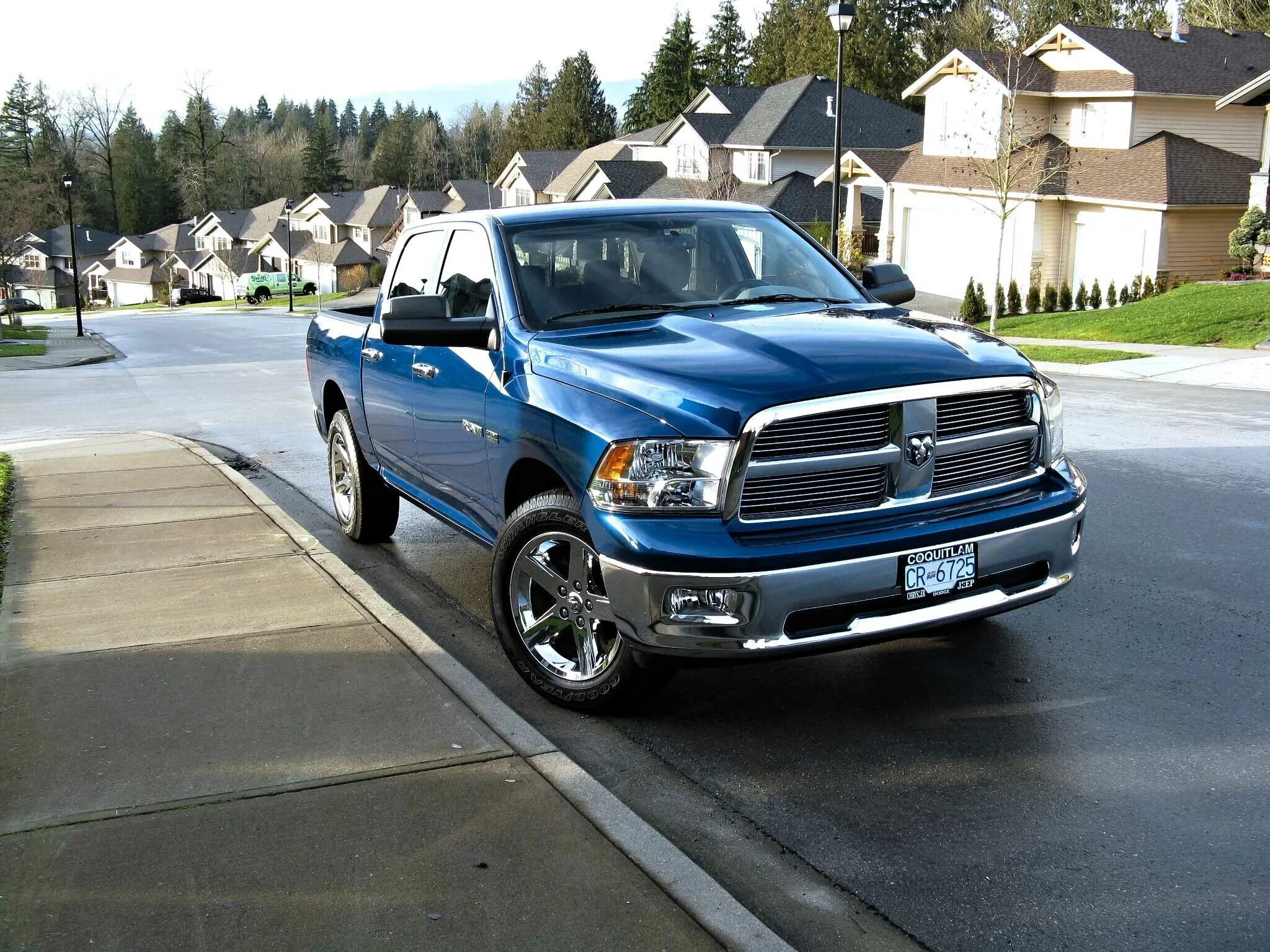 Додж рам поколения. Dodge Ram 1500. Dodge Ram 1500 Laramie. Dodge Ram Pickup 1500. Dodge Ram 1500 Crew Cab.