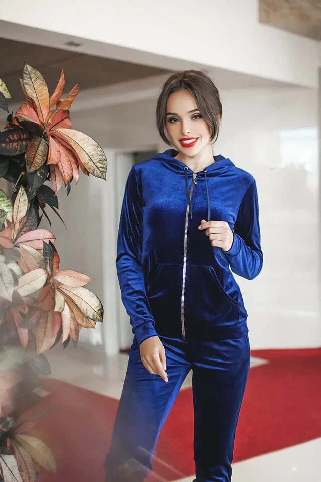 велюровый костюм ninele style. велюр onyx 19. костюм велюр батал. костюм велюр 24201 иванов трикотаж. костюм велюровый 42317 diva miss.