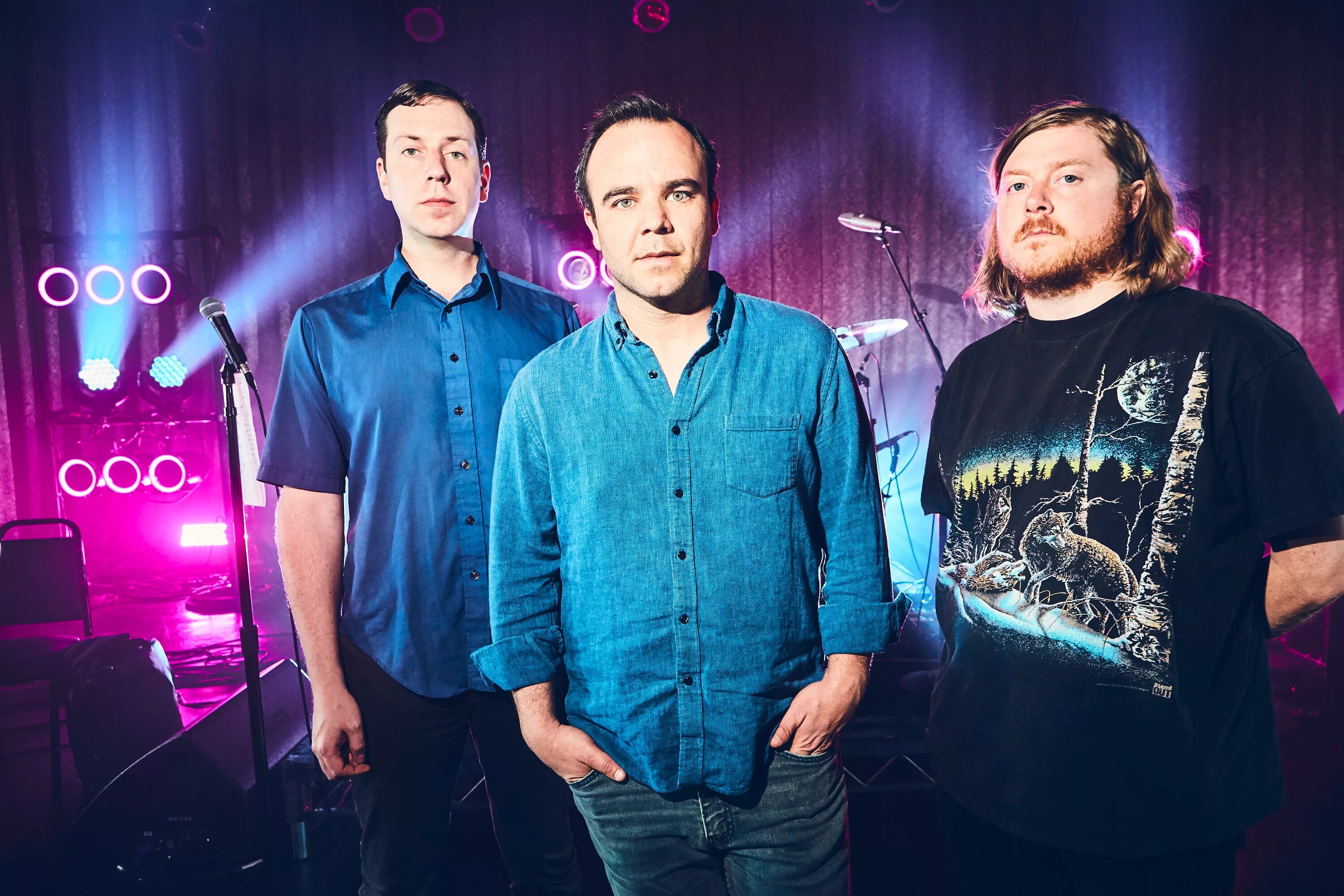 Future Islands Band. Солист Future Islands. Island группа. Концерт Future Island.