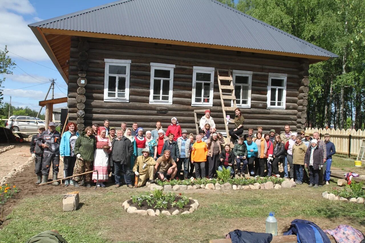 Организовать артель. Село Биряково Вологодская область. Село Биряково Сокольский район. Биряково Вологодская область Сокольский район.