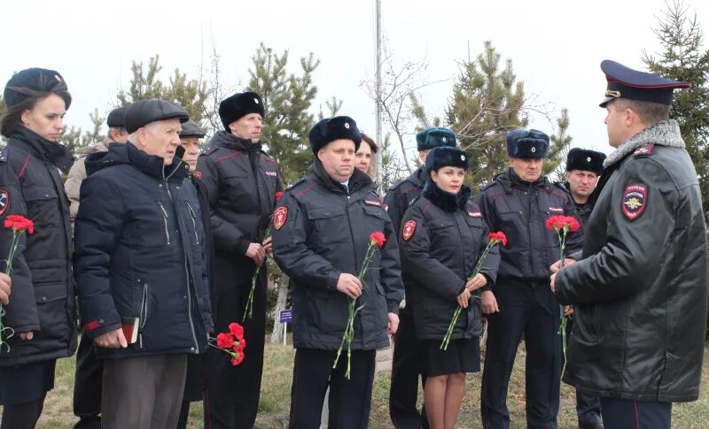 Мвд минусинск сотрудники. Начальник мо мвд россии минусинский. Полиция минусинск. Мо мвд минусинский. Полиция минусинск.