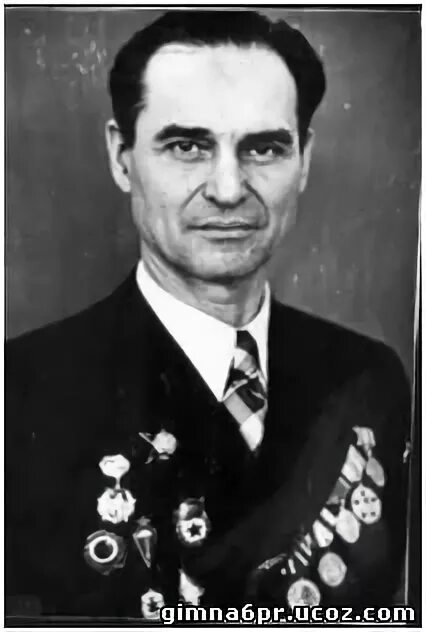 Руководители разных лет. Руководители разных лет. Почётные граждане валдая фотографии. Султаньянц лев чувства былые. Иван герцев.