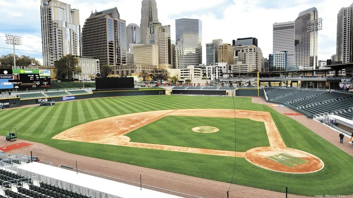 Ballpark. Шарлотт Таун. Charlotte North Baseball. Charlotte NC when it was founded.