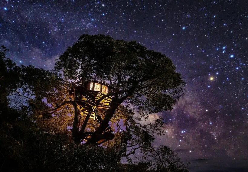 Self-Taught Finnish Photographer Takes The Most Otherworldy Night Photos On Inst