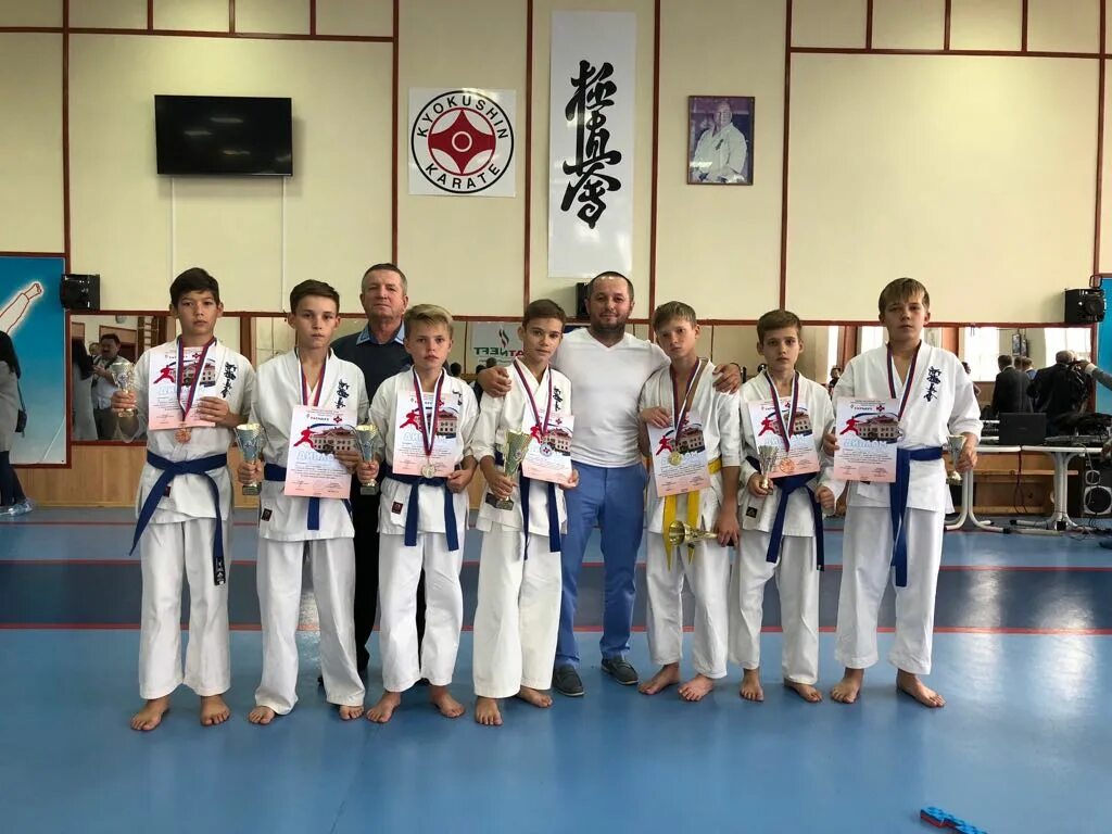 Заинск карате. Заинск карате. Лаврентьев пенза. Каратэ заинск тренер. 8 елец.